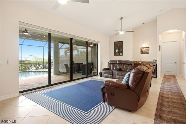 1720 Old Burnt Store RD N, Cape Coral, FL 33993
