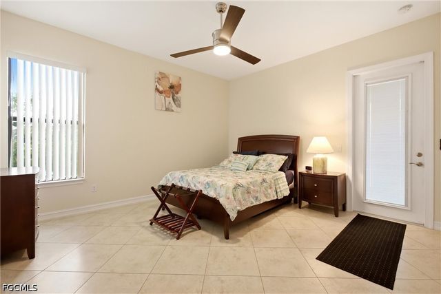 1720 Old Burnt Store RD N, Cape Coral, FL 33993