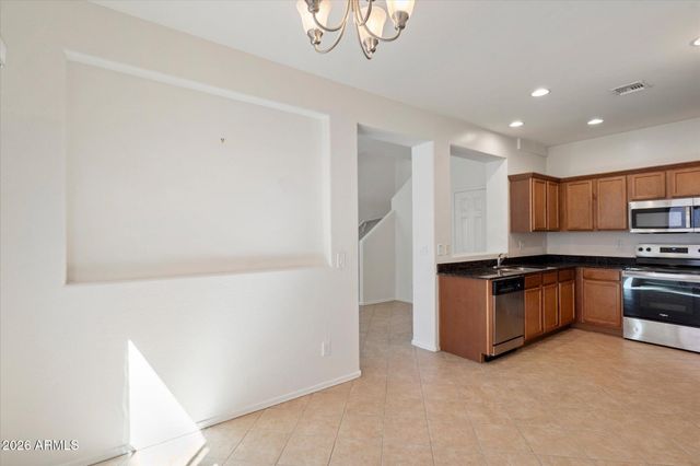 2680 N 73rd Gln Glen, Phoenix, AZ 85035