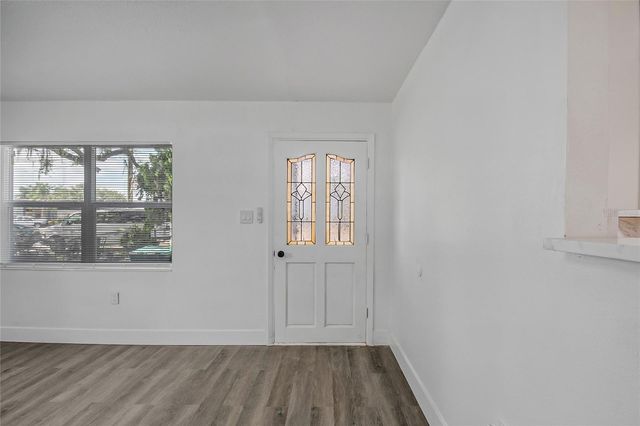 922 BATES AVENUE, Eustis, FL 32726