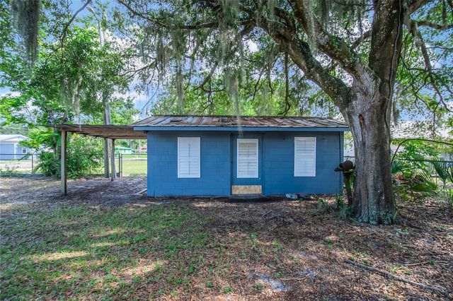 922 BATES AVENUE, Eustis, FL 32726