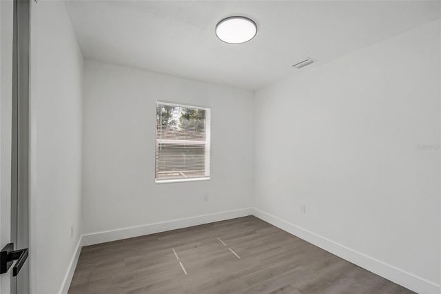 922 BATES AVENUE, Eustis, FL 32726