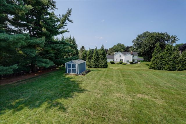 43 Cambric Circle, Perinton, NY 14534