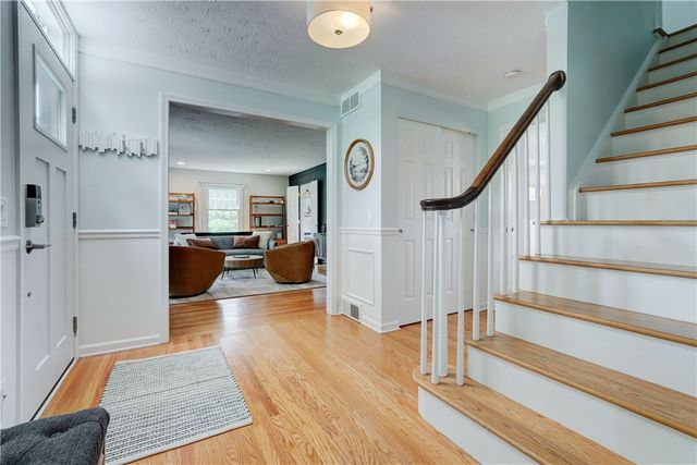 43 Cambric Circle, Perinton, NY 14534