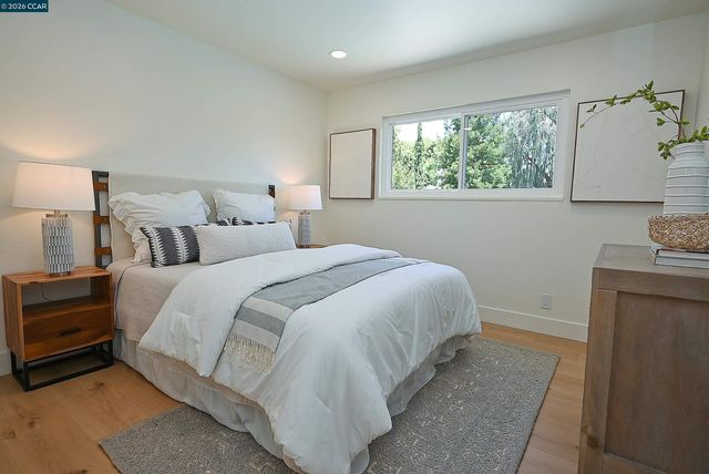 304 Boca Raton Court, Walnut Creek, CA 94598