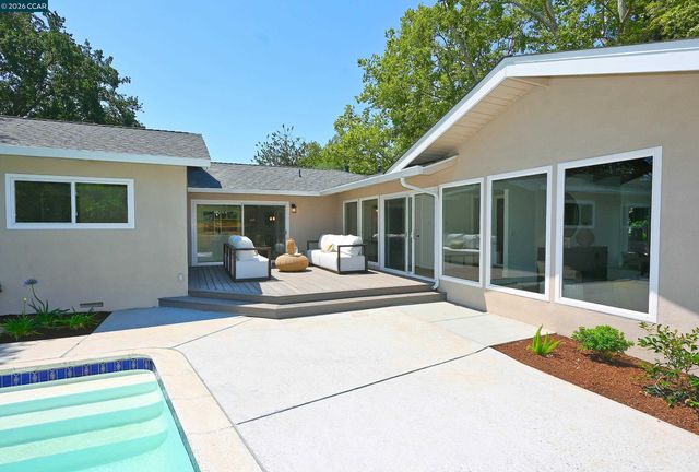 304 Boca Raton Court, Walnut Creek, CA 94598