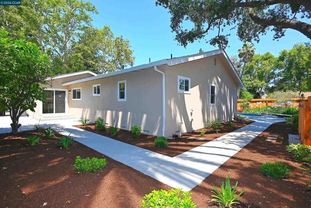 304 Boca Raton Court, Walnut Creek, CA 94598