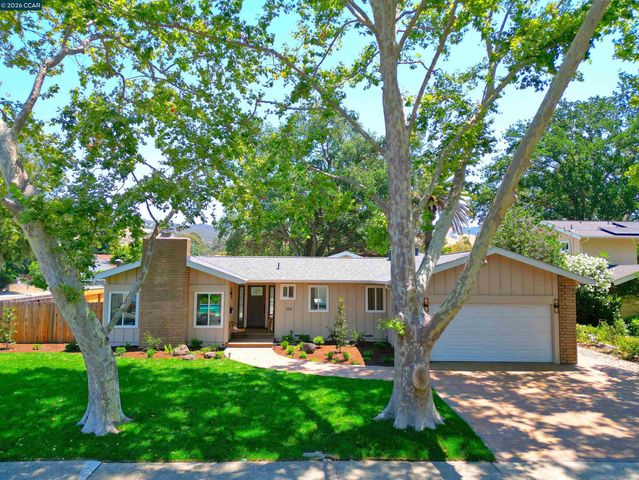 304 Boca Raton Court, Walnut Creek, CA 94598