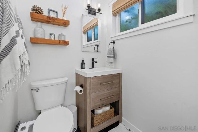 435 Cherry Ave, Imperial Beach, CA 91932