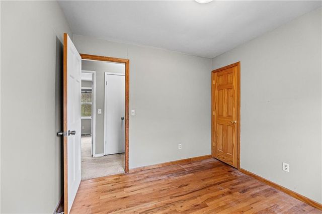 4819 N REVERE Street, Kansas City, MO 64151