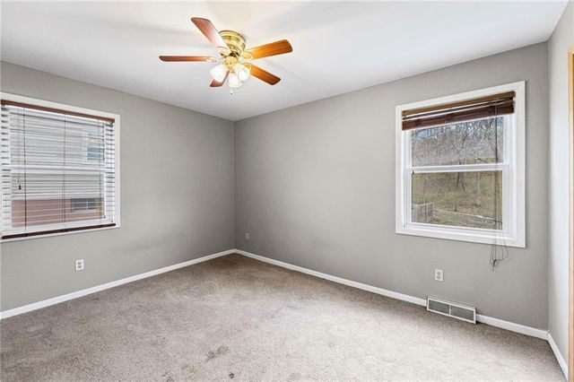 4819 N REVERE Street, Kansas City, MO 64151