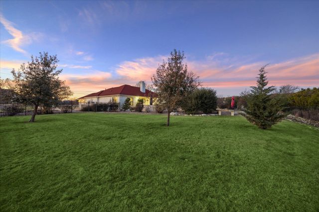 220 Neal DR, Liberty Hill, TX 78642