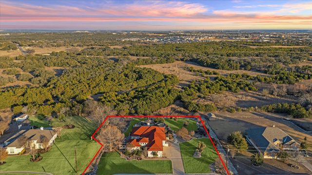 220 Neal DR, Liberty Hill, TX 78642