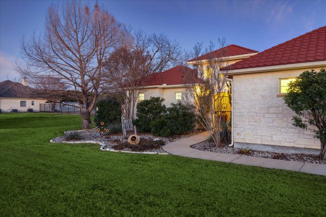 220 Neal DR, Liberty Hill, TX 78642