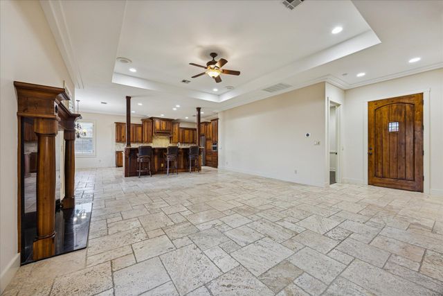 220 Neal DR, Liberty Hill, TX 78642