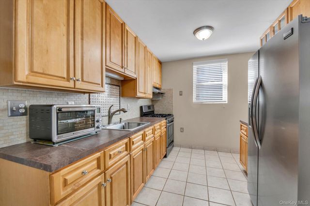 4400 Atlantic Avenue, Brooklyn, NY 11224