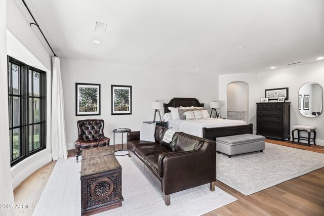 5051 E LAFAYETTE Boulevard, Phoenix, AZ 85018