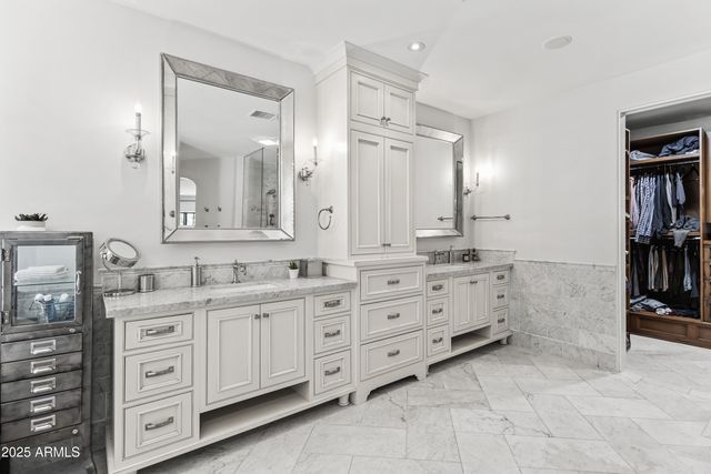 5051 E LAFAYETTE Boulevard, Phoenix, AZ 85018