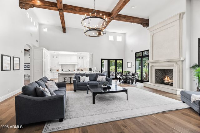 5051 E LAFAYETTE Boulevard, Phoenix, AZ 85018