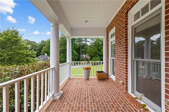 340 Broadmoor Drive, Fayetteville, GA 30215