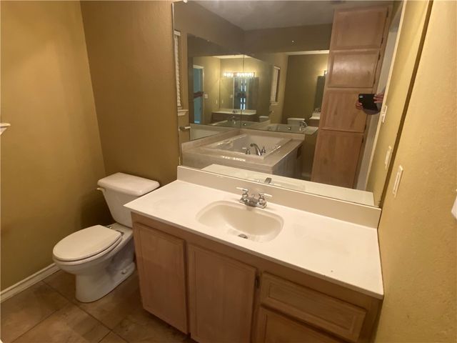 11941 Mesa Ave, Corpus Christi, TX 78410