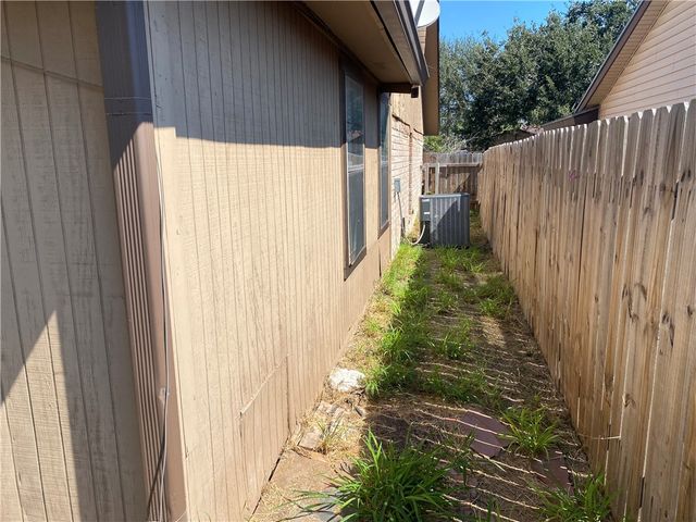 11941 Mesa Ave, Corpus Christi, TX 78410
