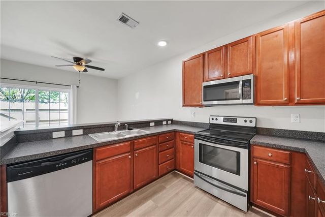1513 Braishfield CT, Chesapeake, VA 23320