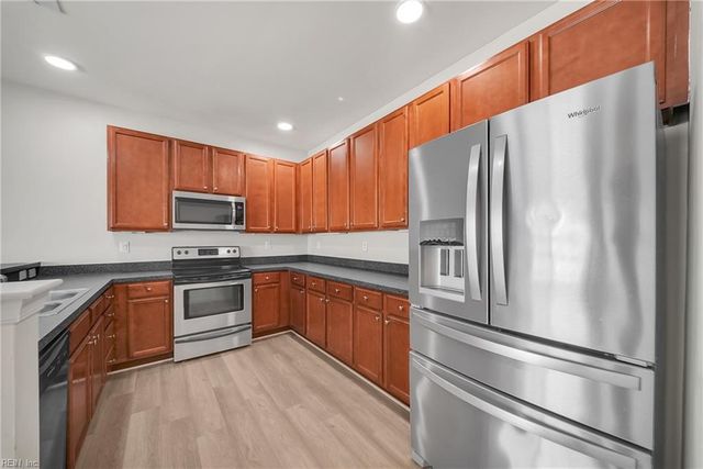 1513 Braishfield CT, Chesapeake, VA 23320
