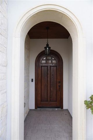 504 Grambling Avenue, Mcallen, TX 78504