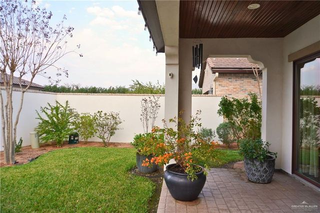 504 Grambling Avenue, Mcallen, TX 78504