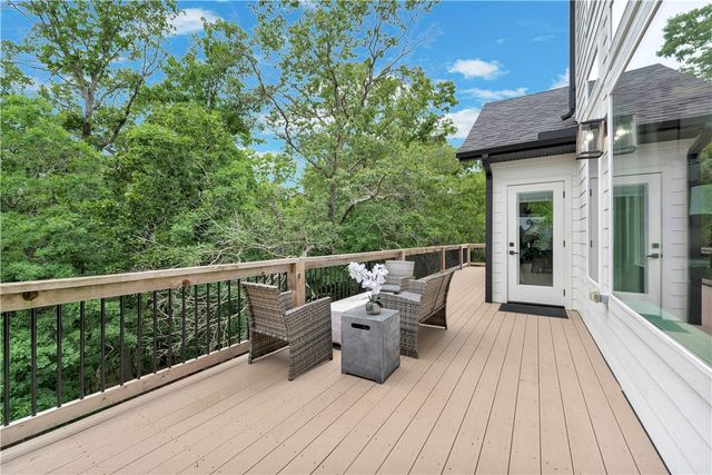 15425 Brightwater Crossing, Rogers, AR 72756