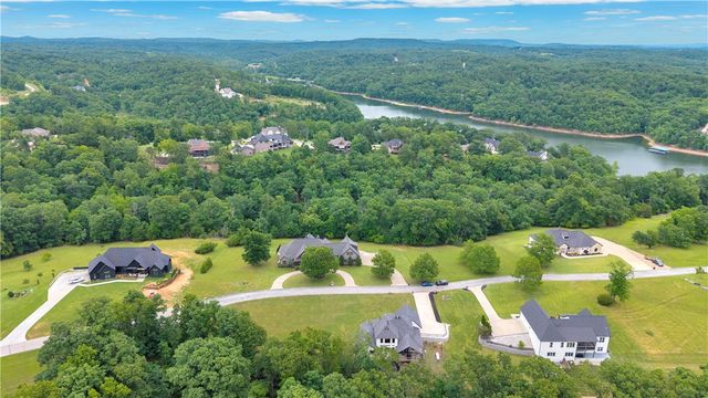 15425 Brightwater Crossing, Rogers, AR 72756