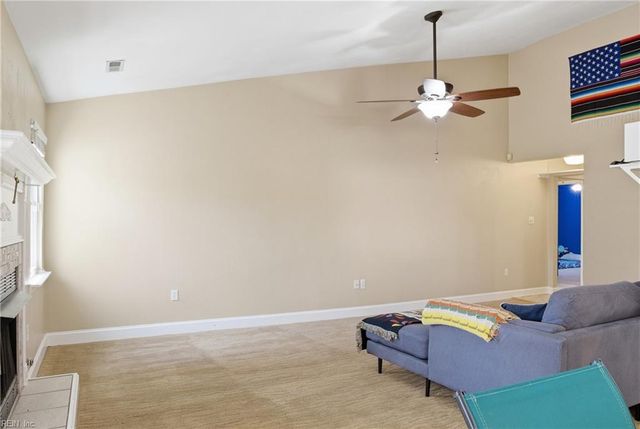 749 Willow Bend DR, Chesapeake, VA 23323