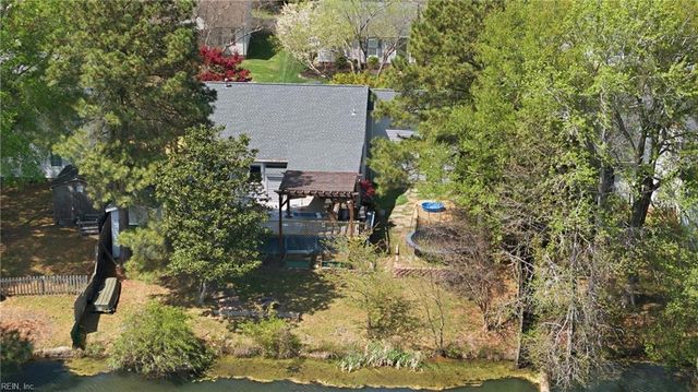 749 Willow Bend DR, Chesapeake, VA 23323