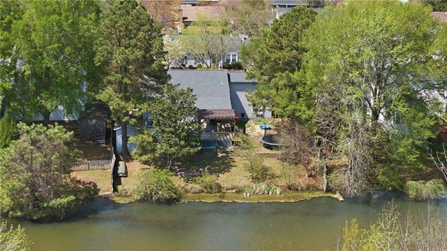 749 Willow Bend DR, Chesapeake, VA 23323