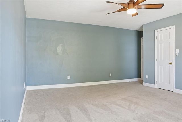 749 Willow Bend DR, Chesapeake, VA 23323