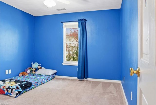 749 Willow Bend DR, Chesapeake, VA 23323