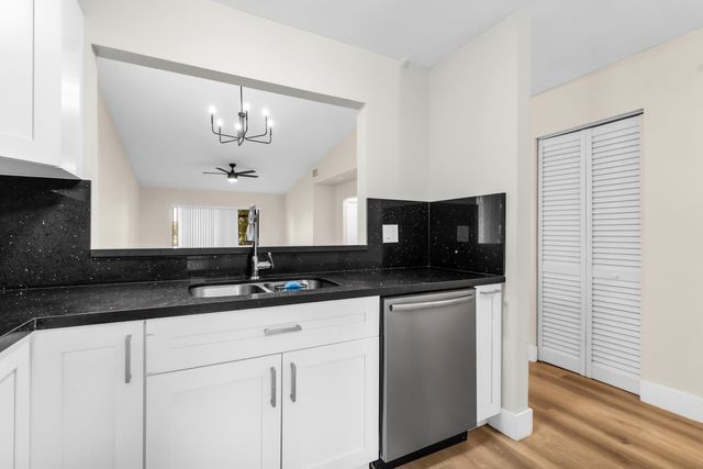 847 SW 118th Terrace 847, Davie, FL 33325