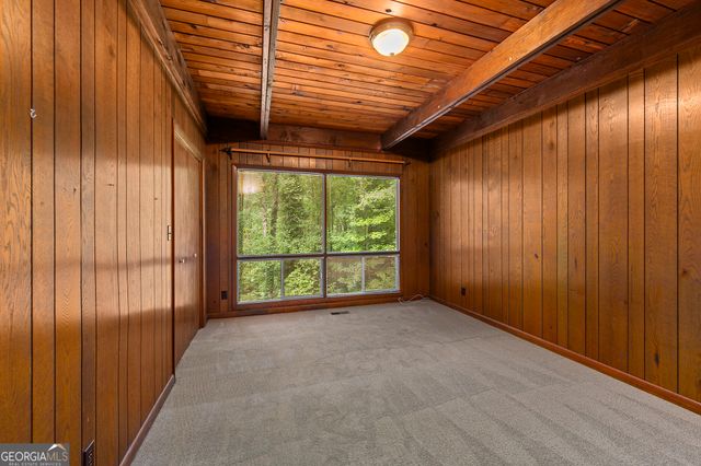 644 Mark Trail, Woodstock, GA 30188