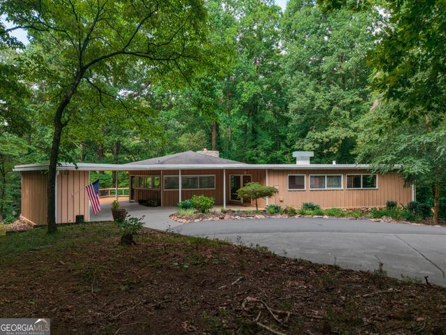 644 Mark Trail, Woodstock, GA 30188