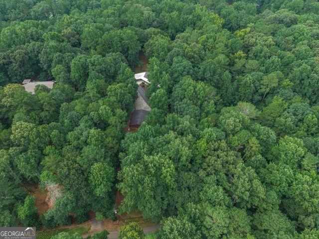 644 Mark Trail, Woodstock, GA 30188