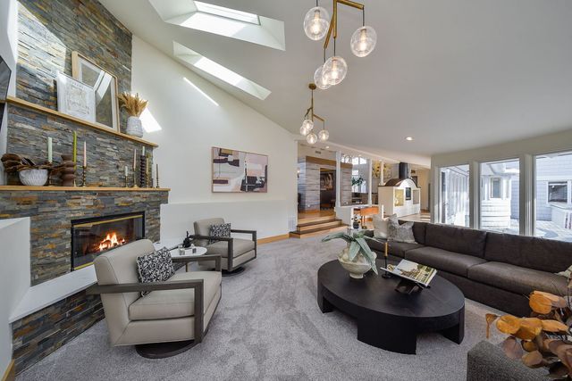 41W219 Forest Lane, Elburn, IL 60119