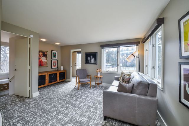 41W219 Forest Lane, Elburn, IL 60119