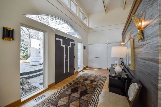 41W219 Forest Lane, Elburn, IL 60119