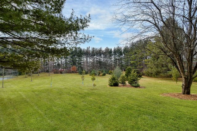 41W219 Forest Lane, Elburn, IL 60119