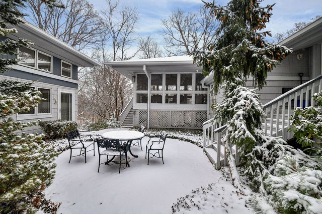 41W219 Forest Lane, Elburn, IL 60119