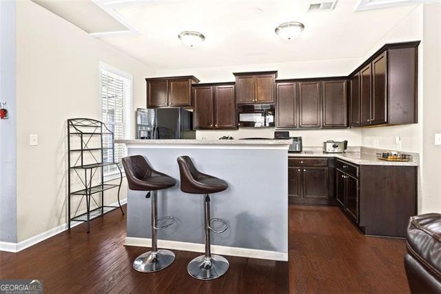 141 DUNLEITH Parkway, Marietta, GA 30008