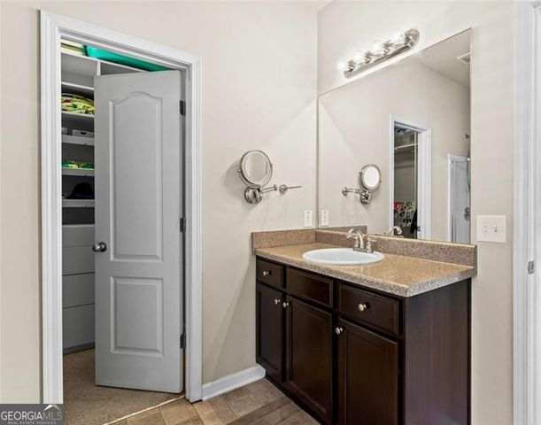 141 DUNLEITH Parkway, Marietta, GA 30008