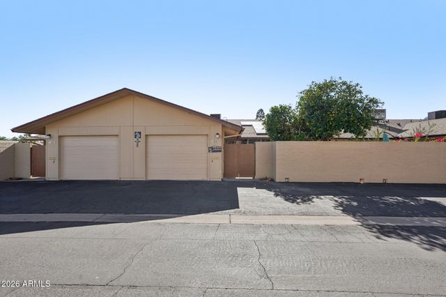 13510 W COUNTRYSIDE Drive, Sun City West, AZ 85375