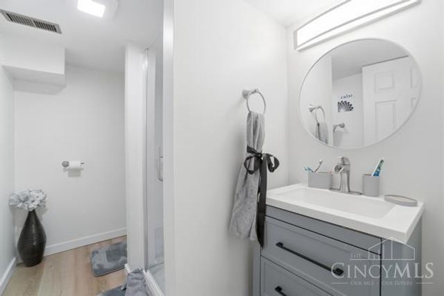 130 Nansen Street, Cincinnati, OH 45216